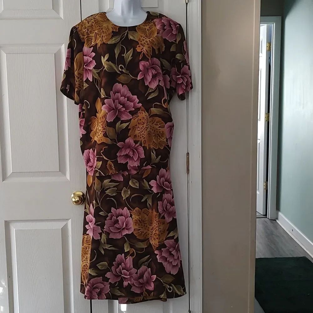 Laura Scott brown and mauve 2 pc skirt and top set Sz 20W/22W NWOT